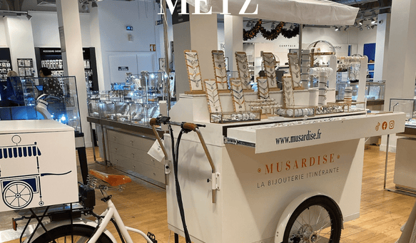 Triporteur Metz Bijoux Galeries Lafayette