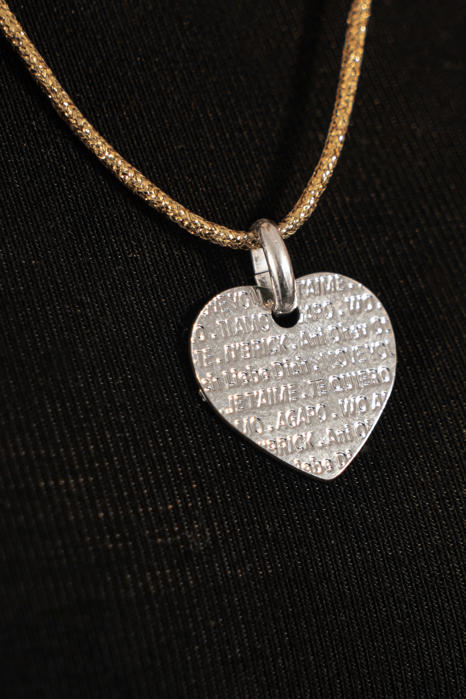 Collier pendentif Je T'aime