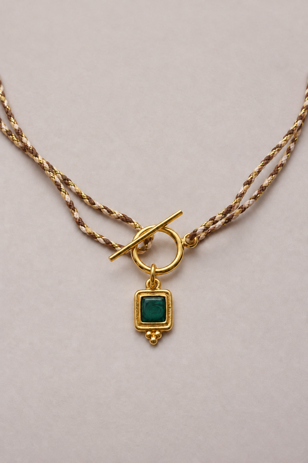 Collier Lou Pierre verte tressé doré